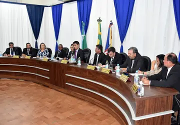 Câmara Municipal realiza sessão Solene e entrega 15 Títulos de cidadão glóriadouradense.